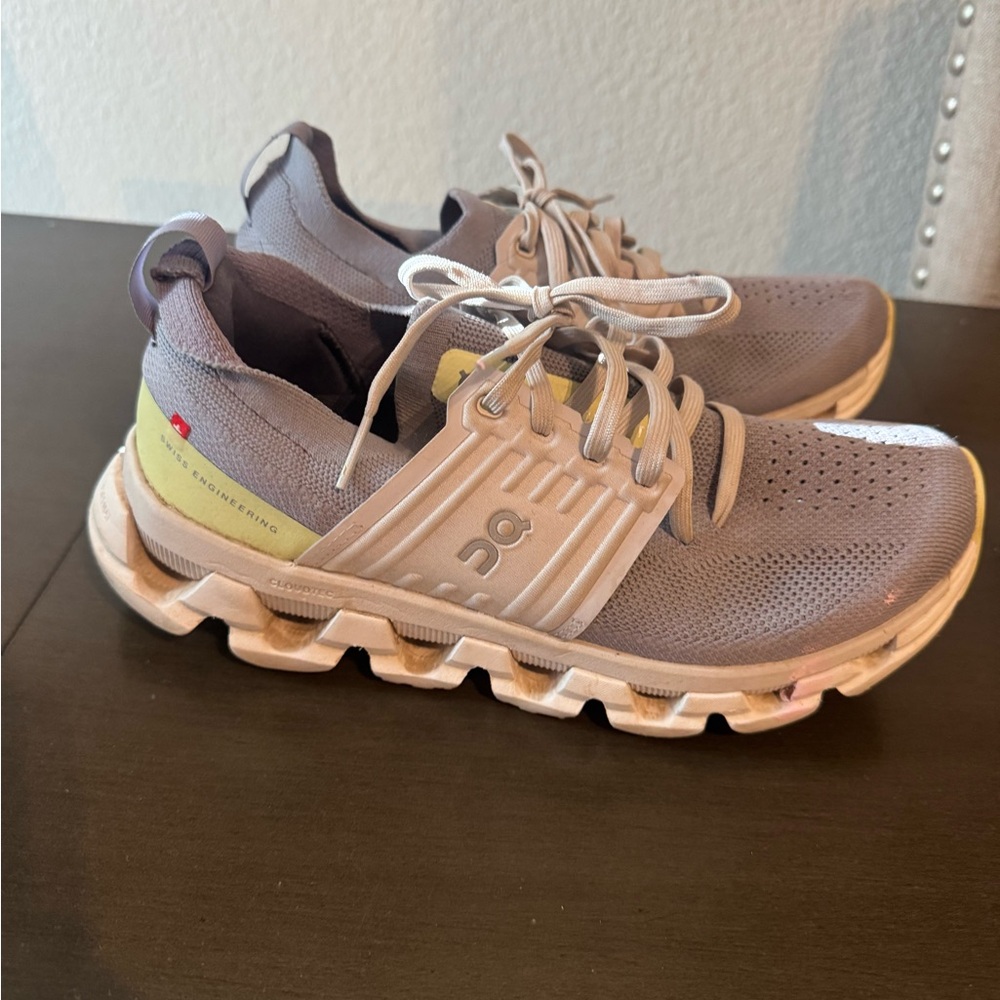 On Women's Gray Sneakers - Picture 3 of 5